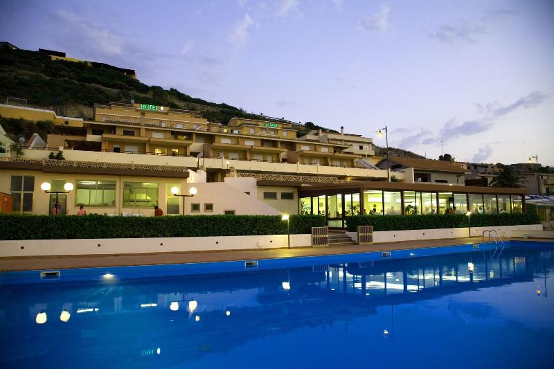 La Baia Hotel Residence - Havuz