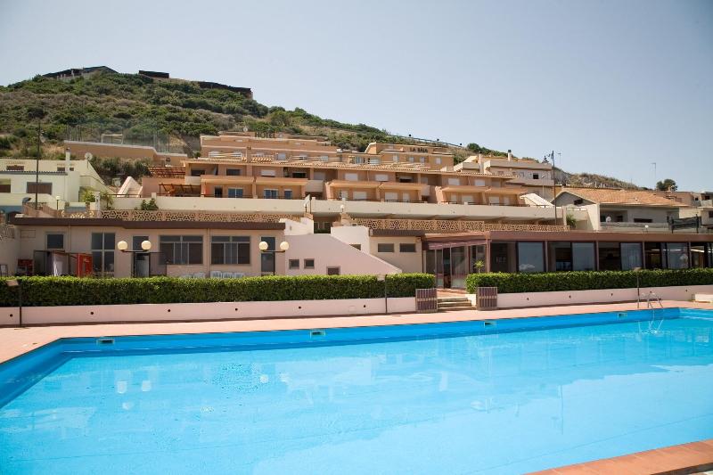 La Baia Hotel Residence - Havuz