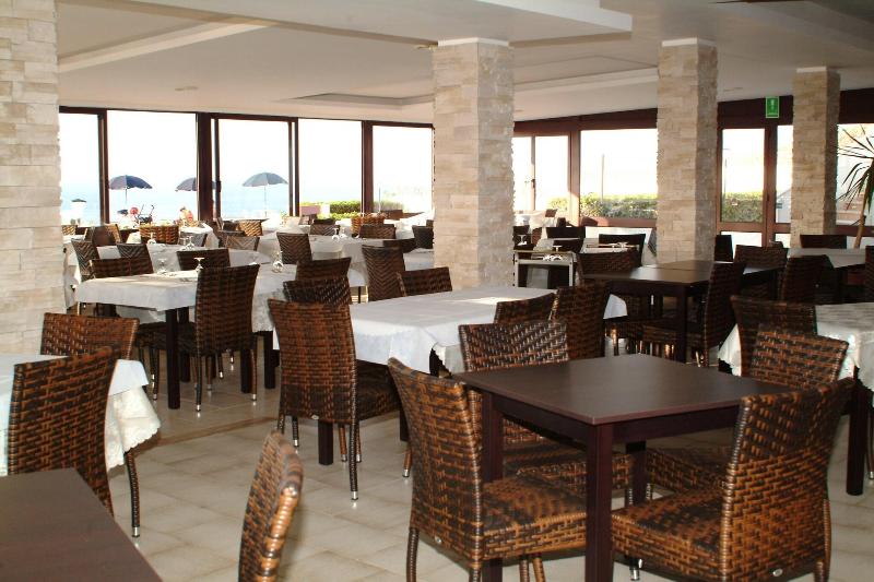 La Baia Hotel Residence - Restoran
