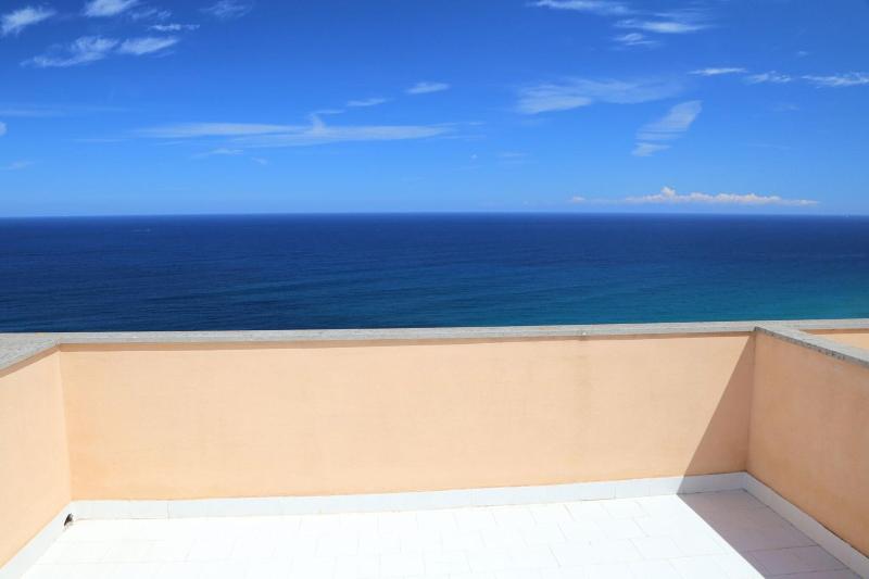 La Baia Hotel Residence - Teras