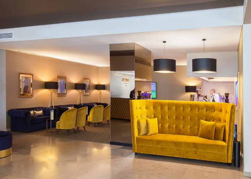 Lutecia Smart Design Hotel - Lobi