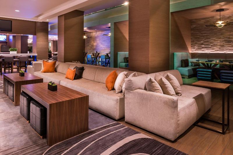Marriott Melville Long Island - Restoran