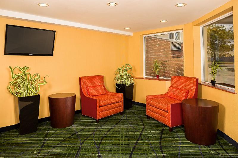 Fairfield Inn New York LaGuardia Airport/Flushing - Lobi
