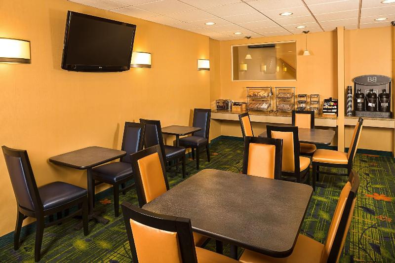 Fairfield Inn New York LaGuardia Airport/Flushing - Restoran