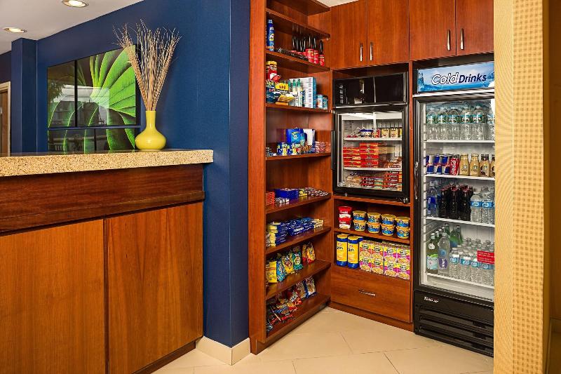 Fairfield Inn New York LaGuardia Airport/Flushing - Restoran