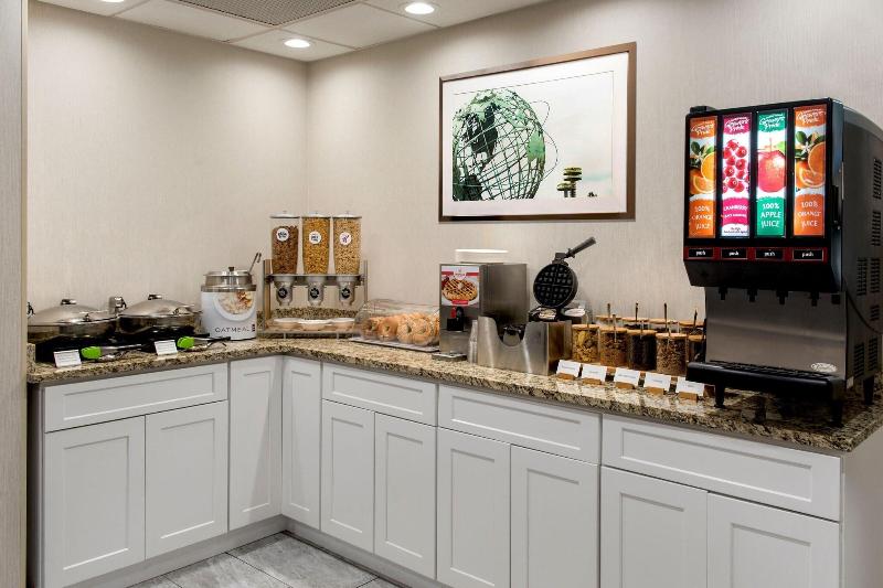Fairfield Inn New York LaGuardia Airport/Flushing - Restoran