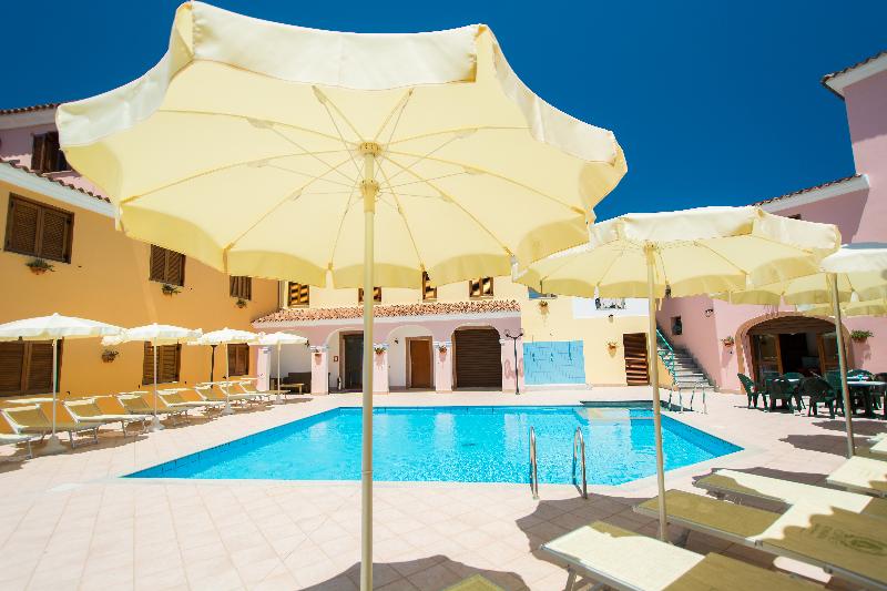 Residence Cala Viola - Havuz