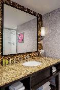 Doubletree by Hilton Fairfield oda fotoğrafı