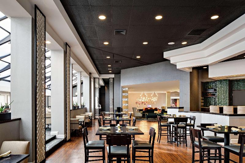 Doubletree by Hilton Fairfield - Restoran
