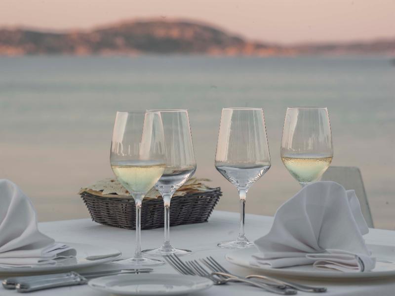 Coluccia Hotel & Beach Club - Restoran