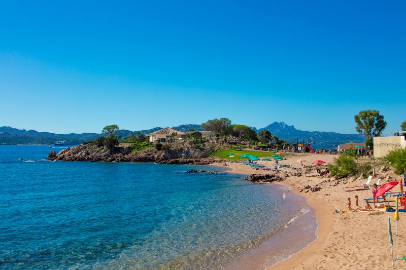 Centro Vacanze Isuledda - Plaj