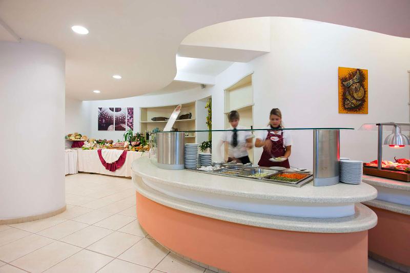 Centro Vacanze Isuledda - Restoran