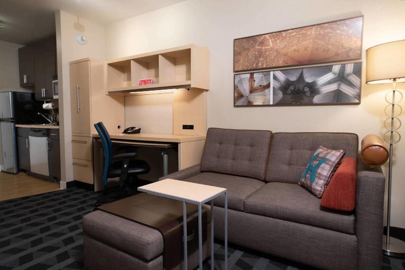 Towneplace Suites Republic Airport Long Island/Far - Genel