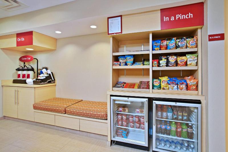 Towneplace Suites Republic Airport Long Island/Far - Genel