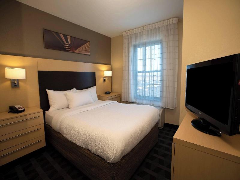 Towneplace Suites Republic Airport Long Island/Far - Oda