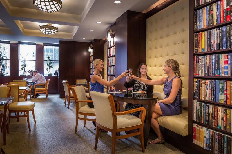 Library Hotel by Library Hotel Collection - Restoran