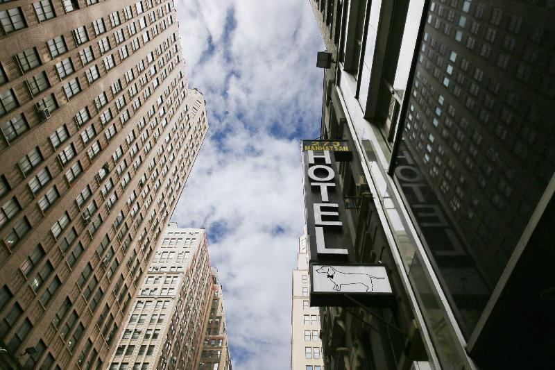 Doxie Hotel - Genel