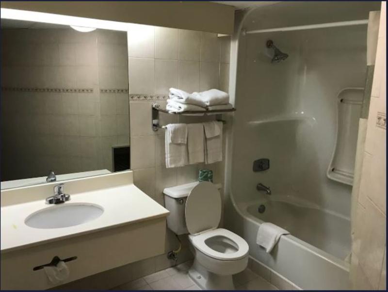 Howard Johnson Hotel by Wyndham Newark Airport - Oda