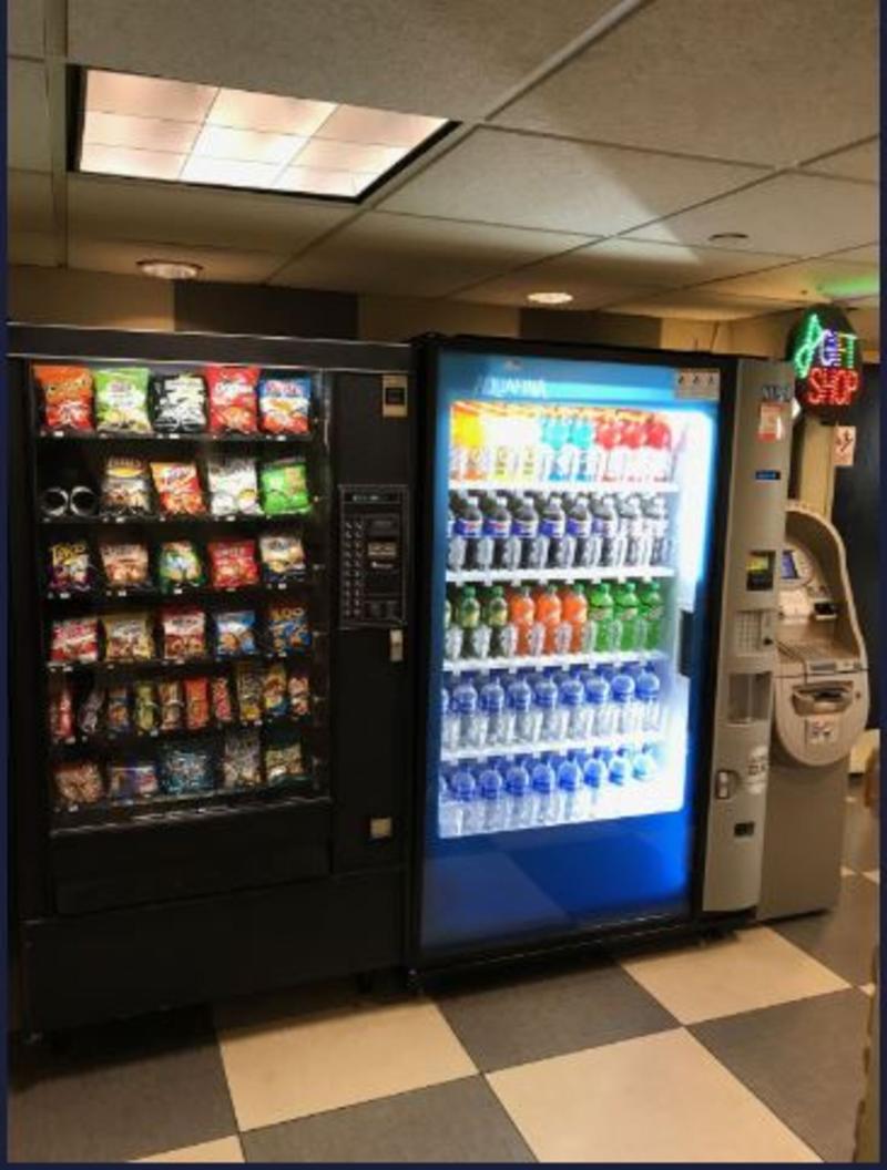 Howard Johnson Hotel by Wyndham Newark Airport - Restoran