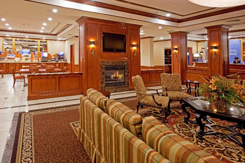 Holiday Inn Express Lynbrook - Rockville Centre - Lobi