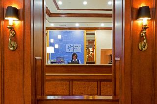 Holiday Inn Express Lynbrook - Rockville Centre fotoÄŸrafÄ±