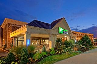 Holiday Inn Express Lynbrook - Rockville Centre fotoÄŸrafÄ±
