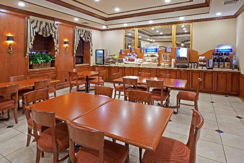 Holiday Inn Express Lynbrook - Rockville Centre - Restoran