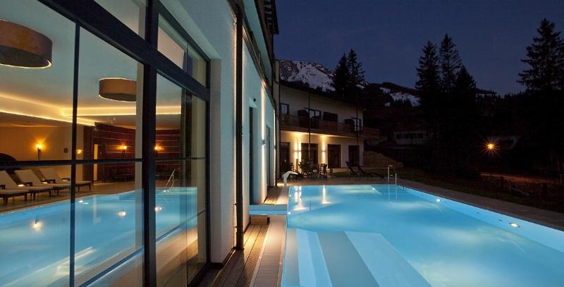 Panoramahotel Oberjoch - Havuz