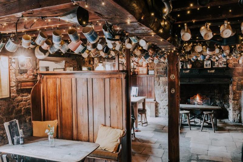 The Falkland Arms - Restoran