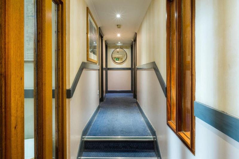 George Oxford Hotel - Lobi