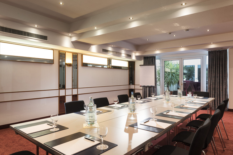 Offenburg City Hotel by Belvilla - Toplantı