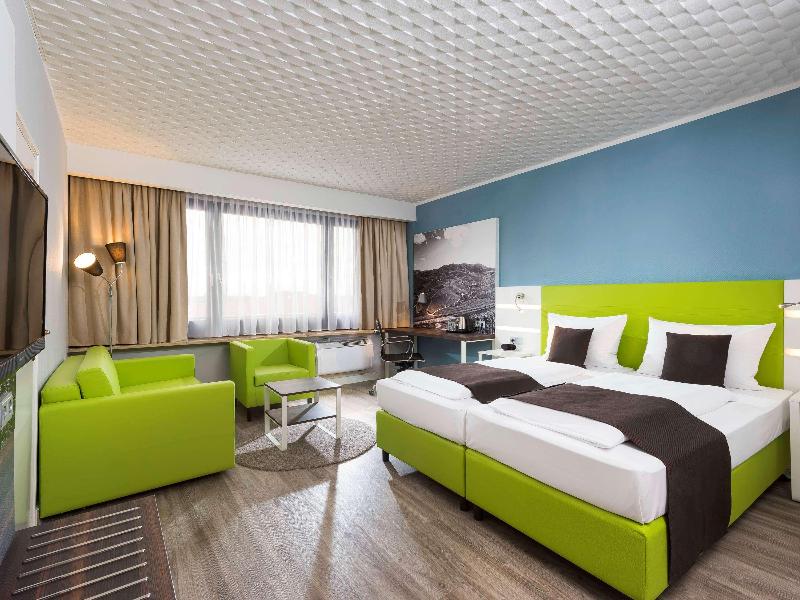 Offenburg City Hotel by Belvilla - Oda