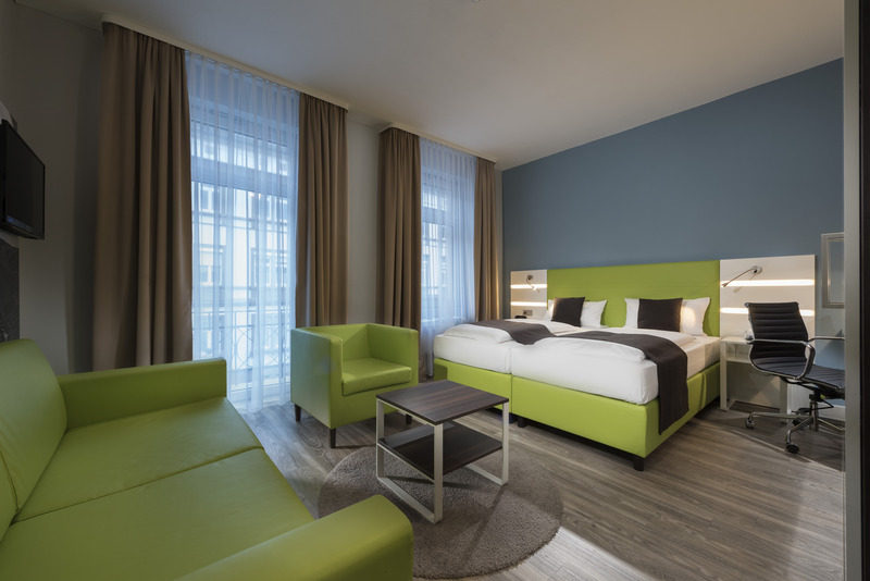 Offenburg City Hotel by Belvilla - Oda
