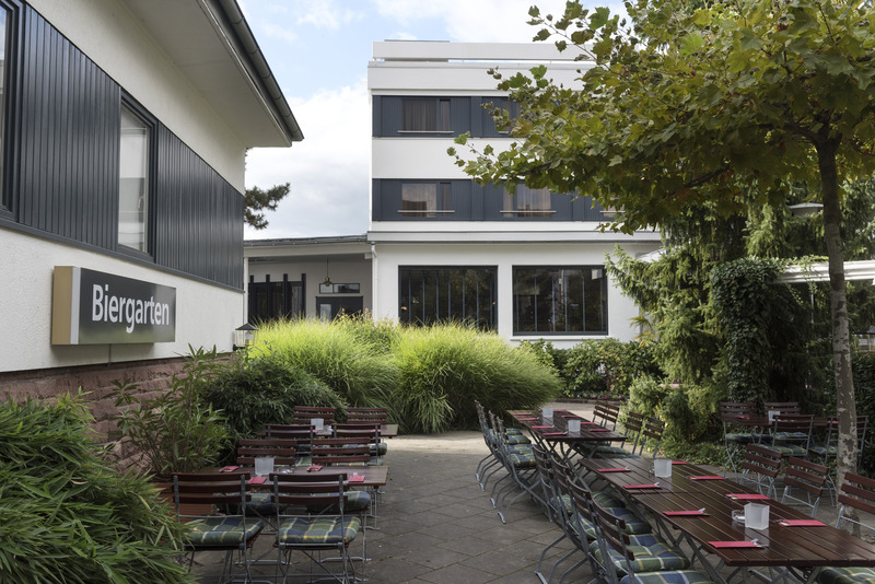 Offenburg City Hotel by Belvilla - Teras