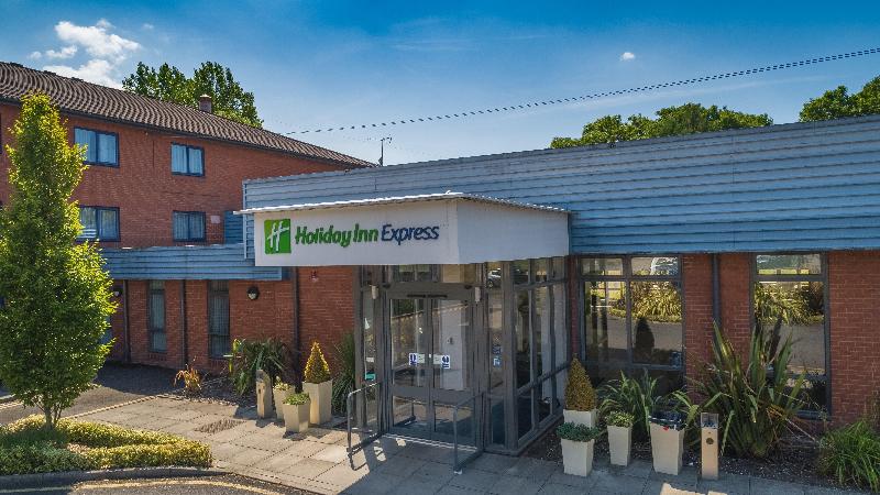 Holiday Inn Express Preston - South - Genel