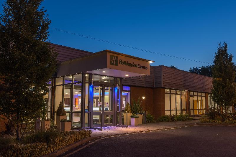 Holiday Inn Express Preston - South - Genel