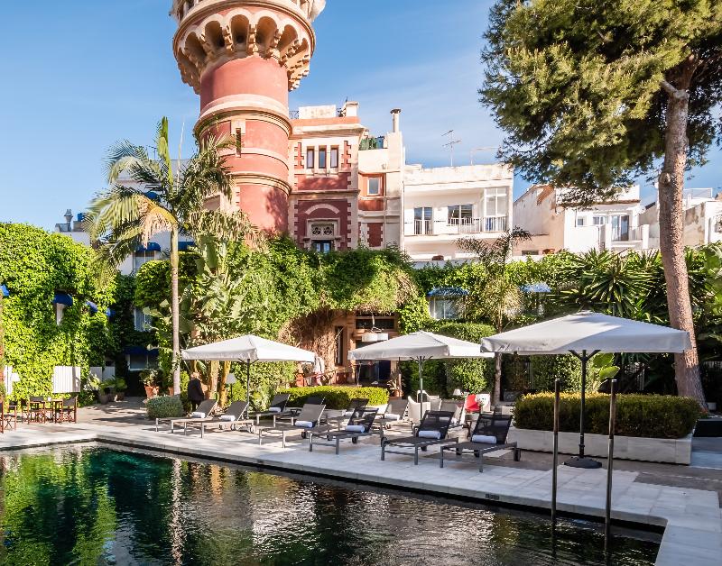 Medium Sitges Park - Genel