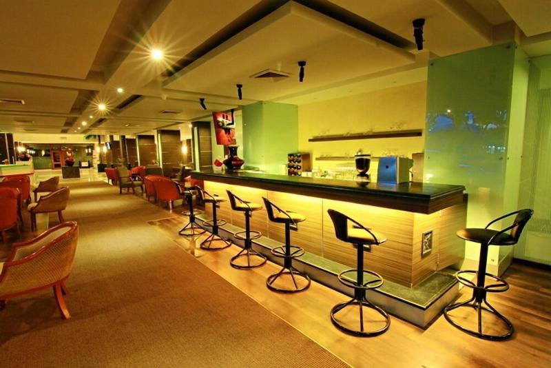 Pangeran Beach - Bar
