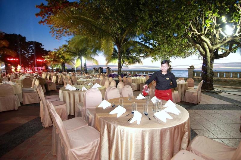 Pangeran Beach - Restoran