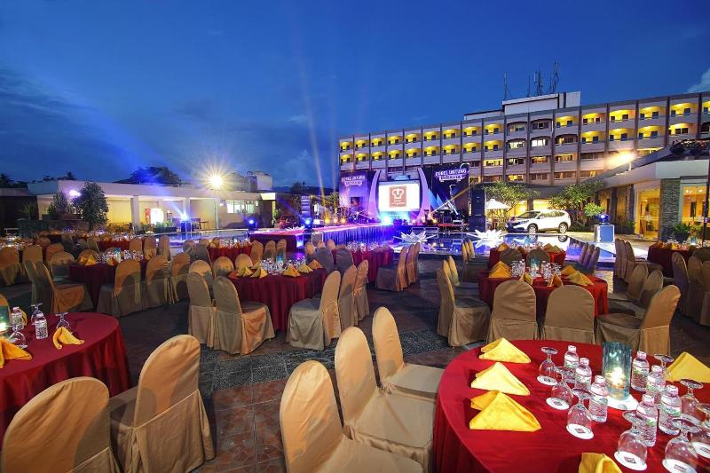 Pangeran Beach - Restoran