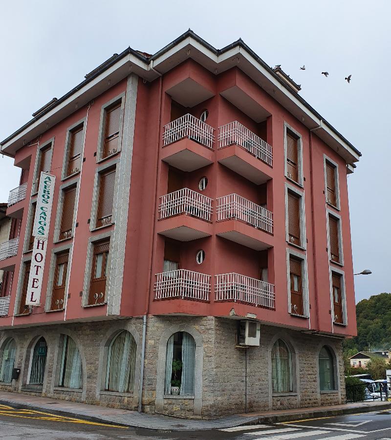 Los Acebos Cangas - Genel