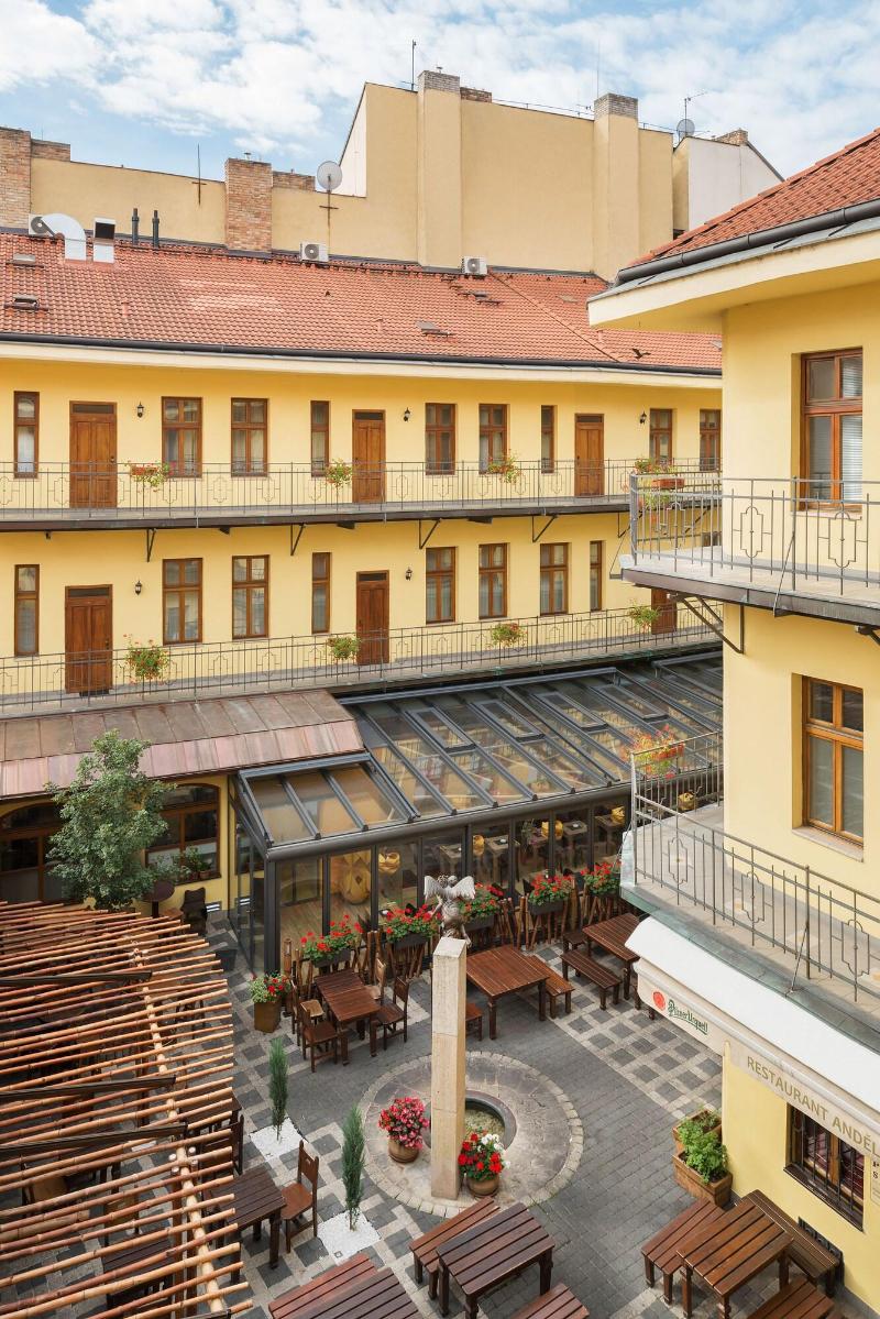 Andel Apartments - Genel