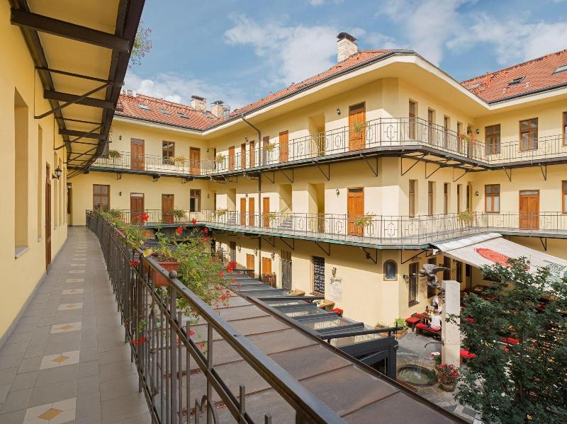 Andel Apartments - Genel