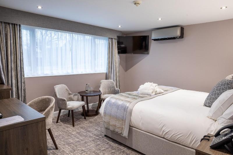 Barton Manor Hotel & Spa; BW Signature Collection - Oda