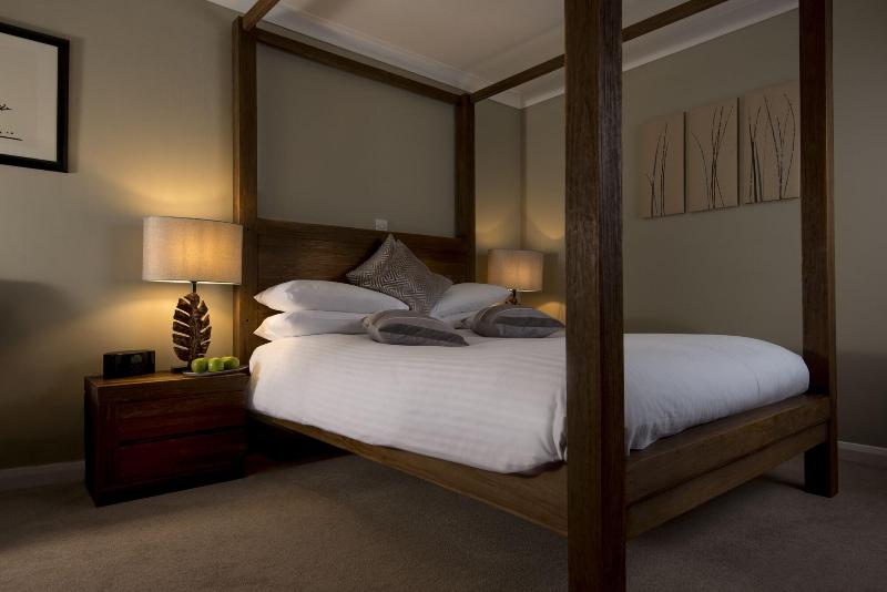 Crouchers Country Hotel - Hotel - Oda