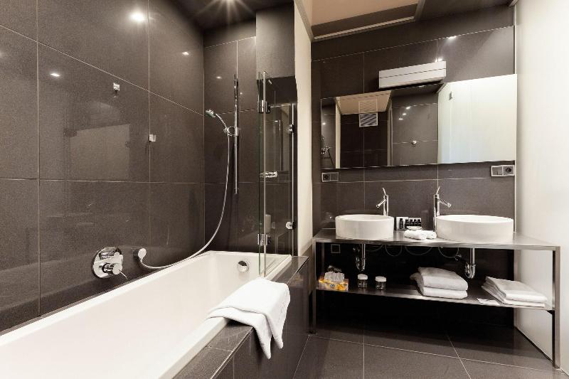 Old Town Square Hotel - Oda