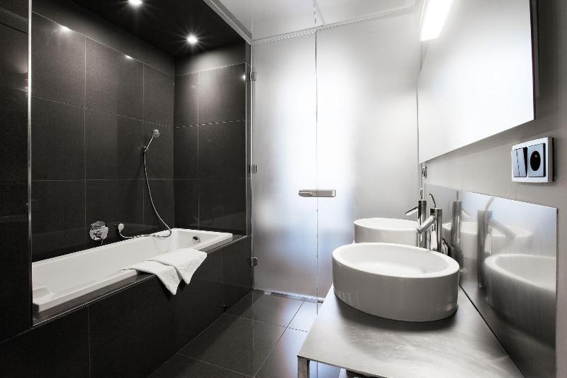 Old Town Square Hotel - Oda