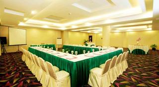 Rocky Plaza Hotel Padang fotoÄŸrafÄ±