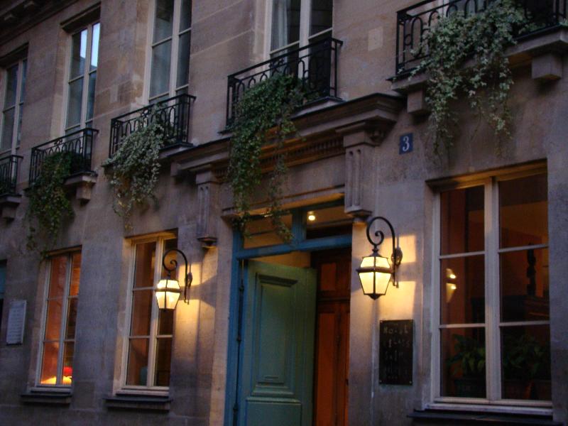 Relais Saint Sulpice - Genel