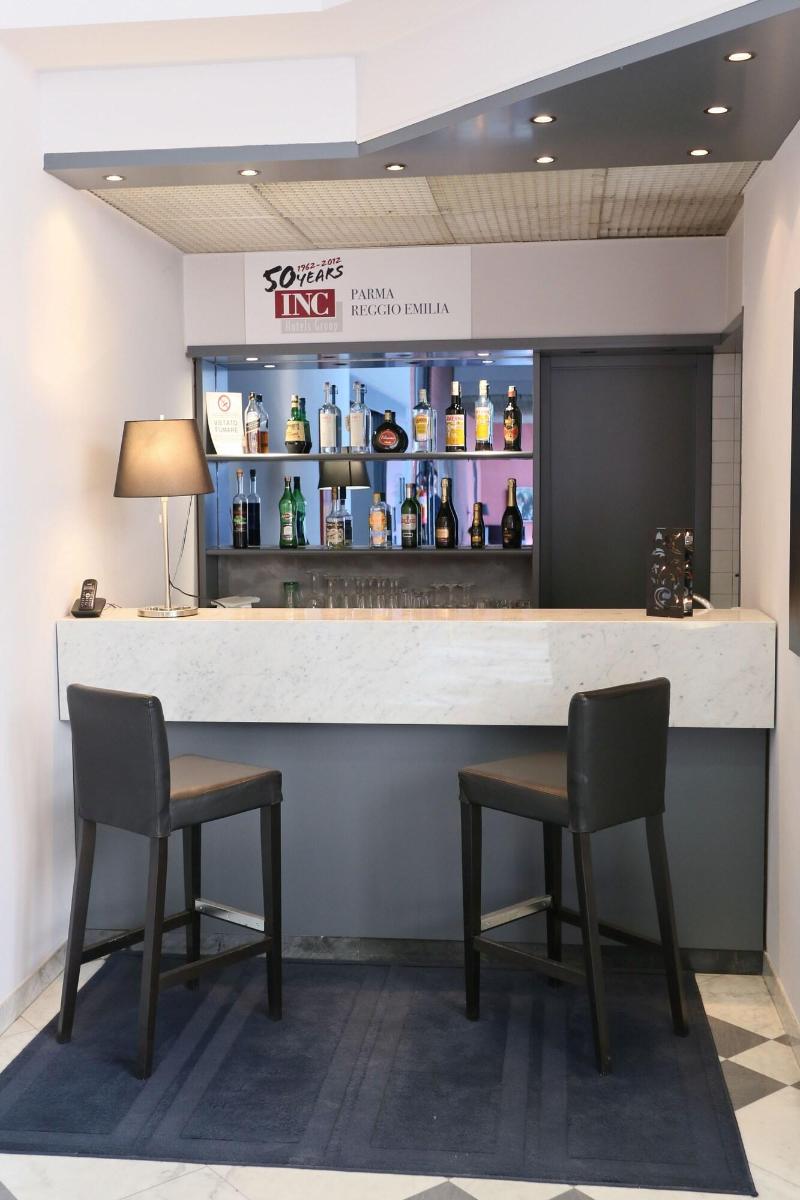 Forum - Bar